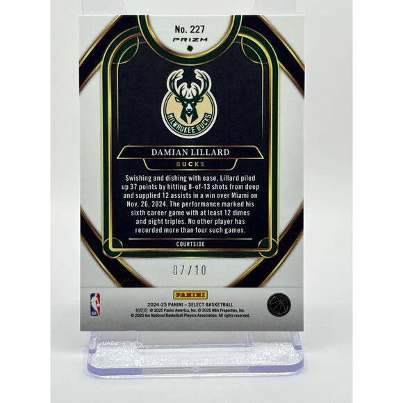 2024-25 Panini Select Damian Lillard Courtside Gold Checkerboard Prizm 7/10 SSP - Picture 2 of 2